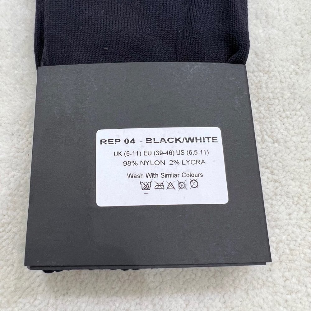 Represent Clothing England Represent SS18 Wide Awake Black White Stripes Socks. - Picture 3 of 6